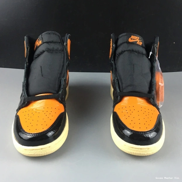 555088-028 High Air - Backboard Jordan Retro 1 3.0 Shattered 0703